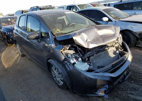 2015 Honda Fit Lx z USA, uszkodzony, nr VIN 3HGGK5H53FM759688